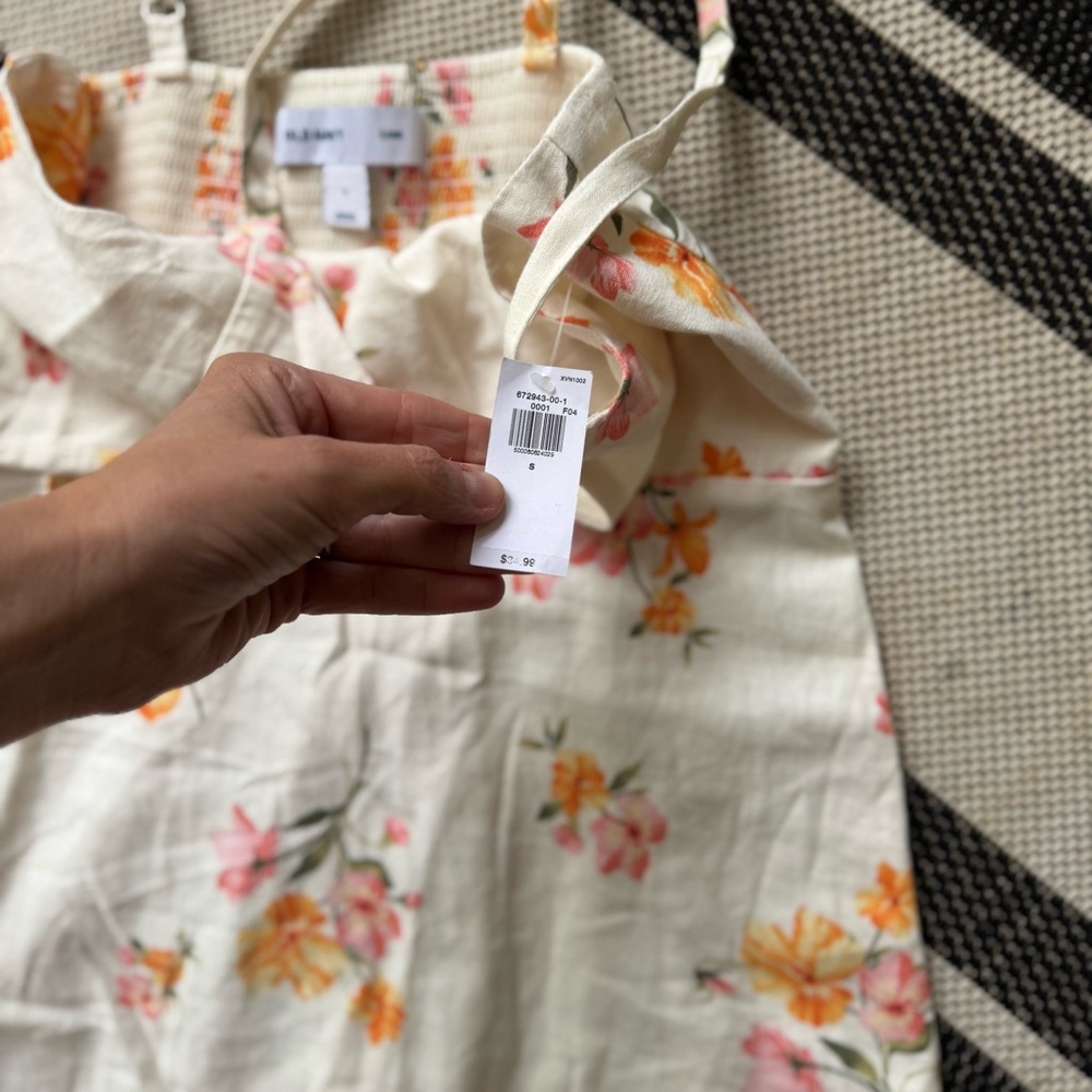 NWT Old Navy Floral Sundress with Ruffle Hem Small - Picture 5 of 8